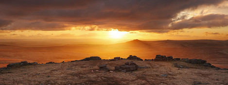 Alex Nail, fur tor sunset