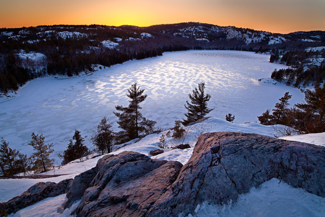 Lumsden-Lake-At-Twilight