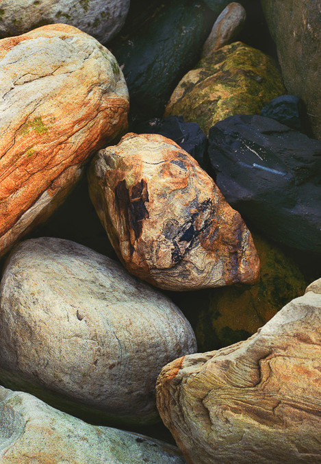 Rock Detail, Saltwick Bay. (Fujifilm Superia Xtra 400 ASA)