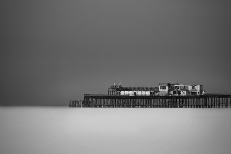 dark-skies-hastings-pier-on-landscape