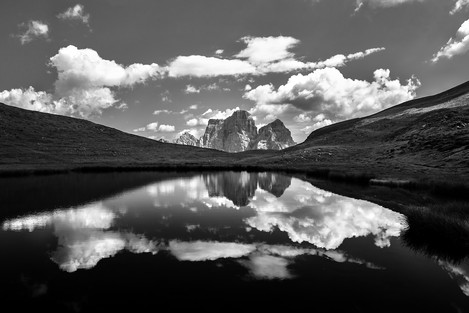 Baste Lake and Monte Pelmo (p.145)