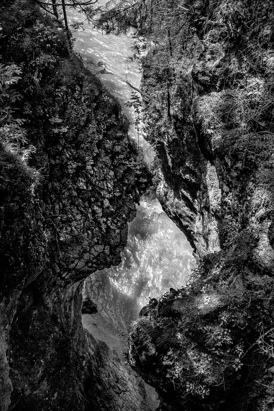 Canyon over the river Boite (p.75)