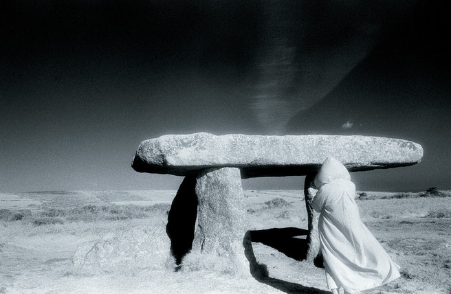 Lanyon Quoit, The Giant's Table, Cornwall, England