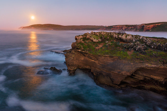 Moonset At Robberg Des Kleineibst