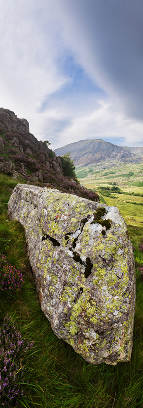 Boulder Cwm Tryfan Snowdonia (hop)