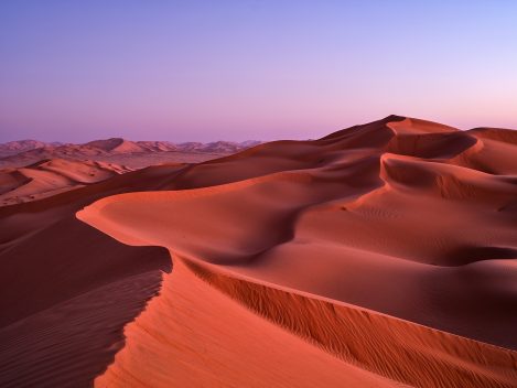 Unterwegs In Den Dünen Der Rub Al Khali, Oman.